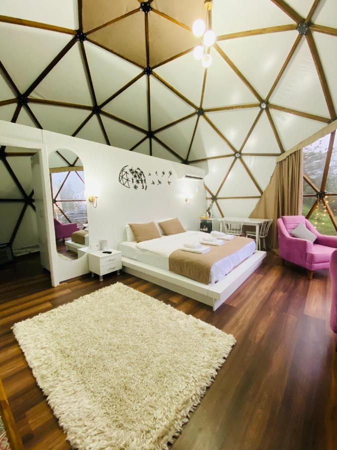 Phalesia Glamping Otel 萨潘贾 外观 照片