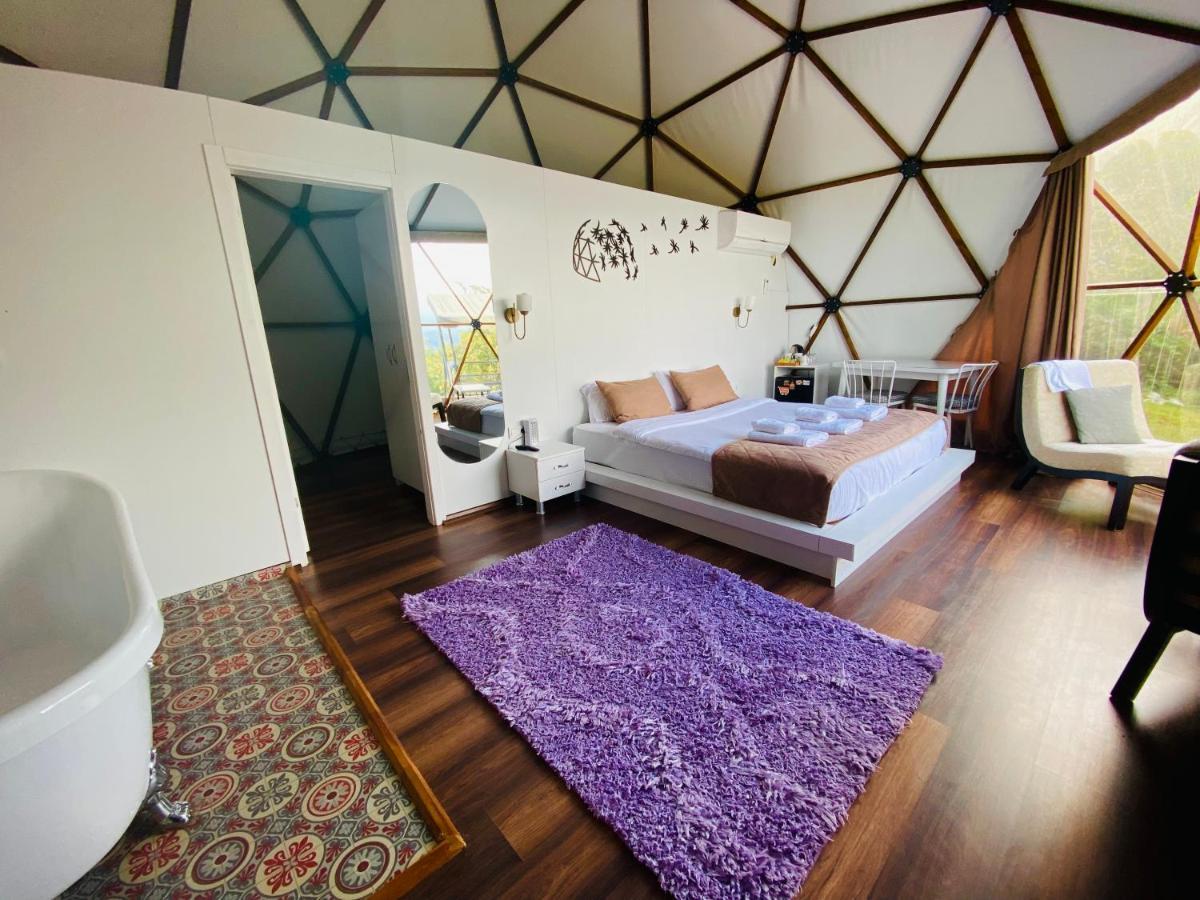 Phalesia Glamping Otel 萨潘贾 外观 照片
