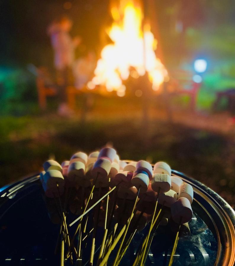 Phalesia Glamping Otel 萨潘贾 外观 照片